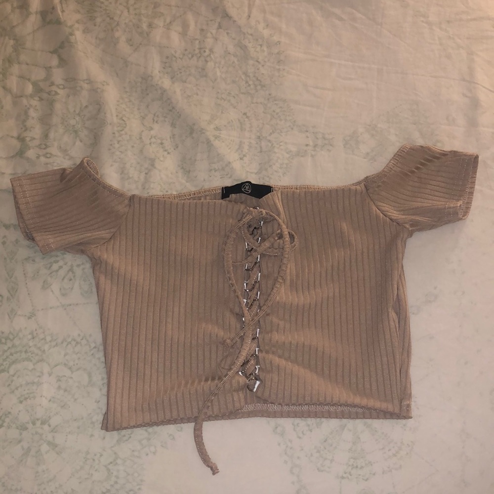 Missguided Nude Off-the-Shoulder Crop Top